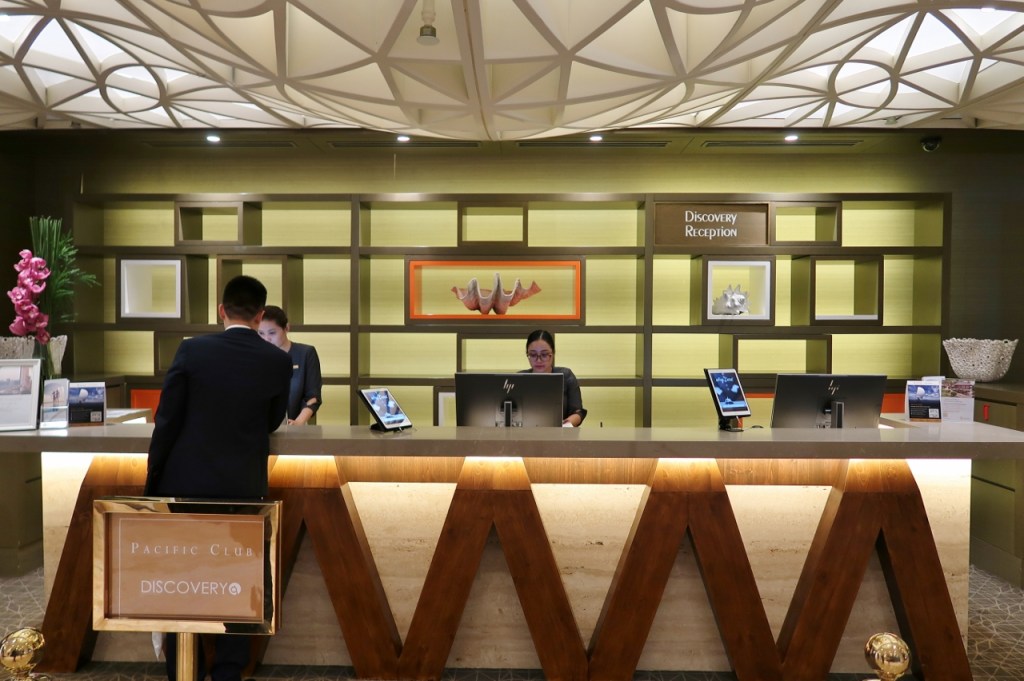 Pan Pacific Hotel GHA Discovery reception counter
