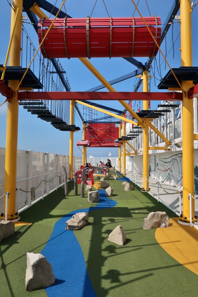 Mini-golf course on Genting Dream Cruises