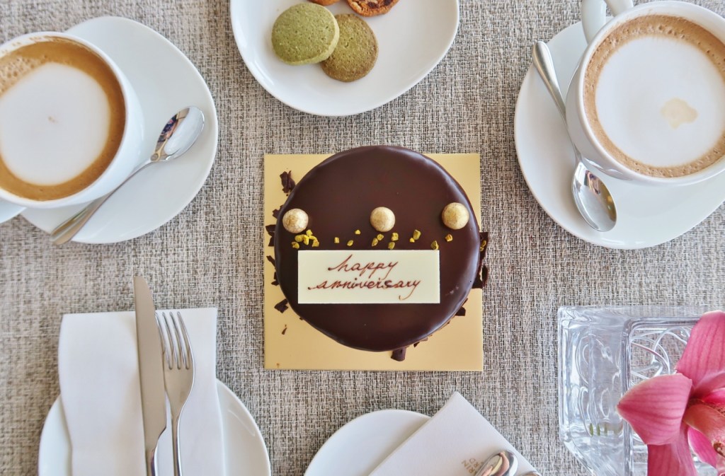 Anniversary chocolate cake amenity at Mandarin Orchard Hotel