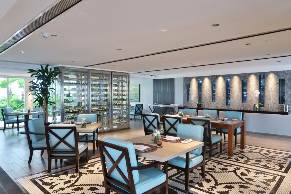 Seating area at Dolce Vita at Mandarin Oriental Hotel