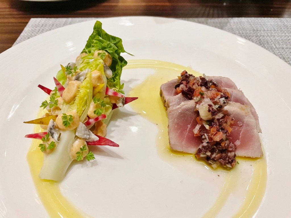 Tuna salad from Brasserie Les Saveurs at St. Regis Hotel