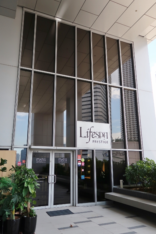 Entrance to LifeSpa Prestige One at Carlton Hotel