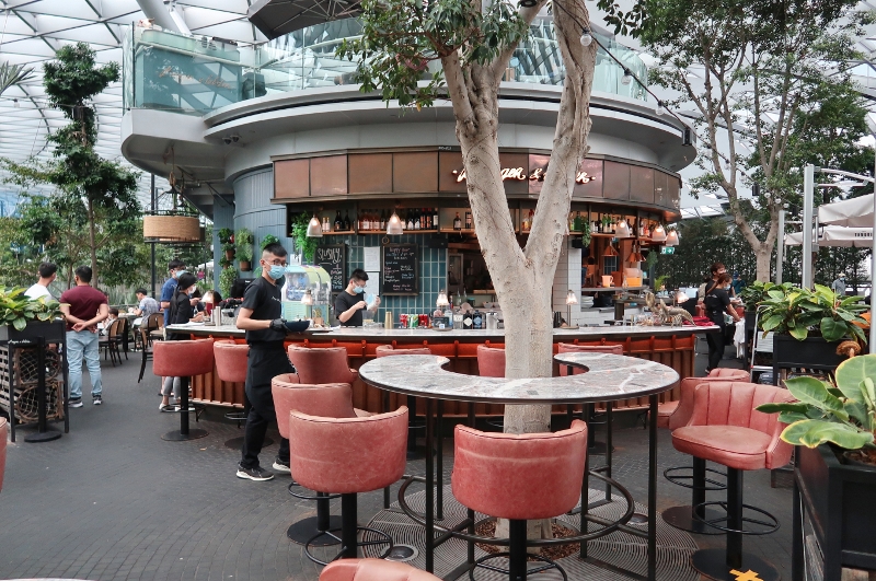 Seating area at Burger & Lobster Restaurant