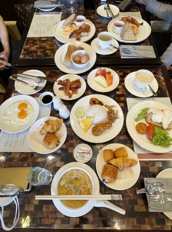 Breakfast buffet dishes at The Straits Club at The Fullerton Hotel