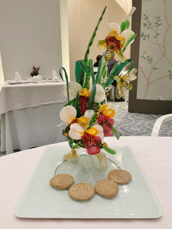 Complimentary cookies from Jade restaurant at The Fullerton Hotel