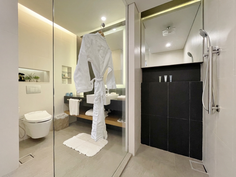 Bathroom in Mint Room at One Farrer Hotel