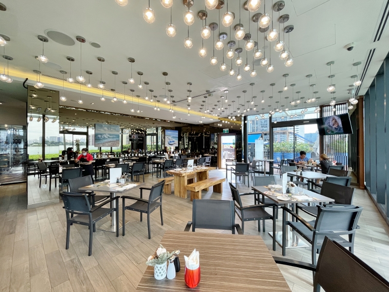 Seating area at Escape restaurant at One Farrer Hotel