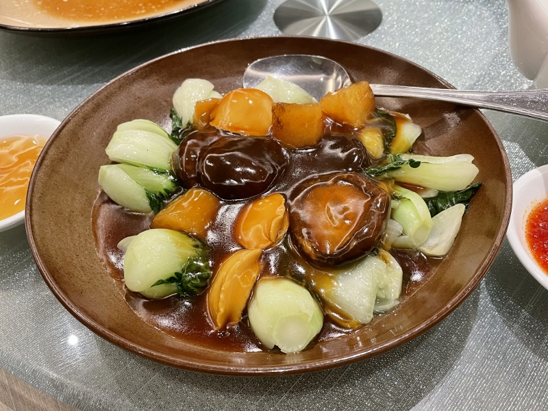 Braised baby abalone with sea cucumber and mushroom from Jia He Chinese Restaurant at One Farrer Hotel