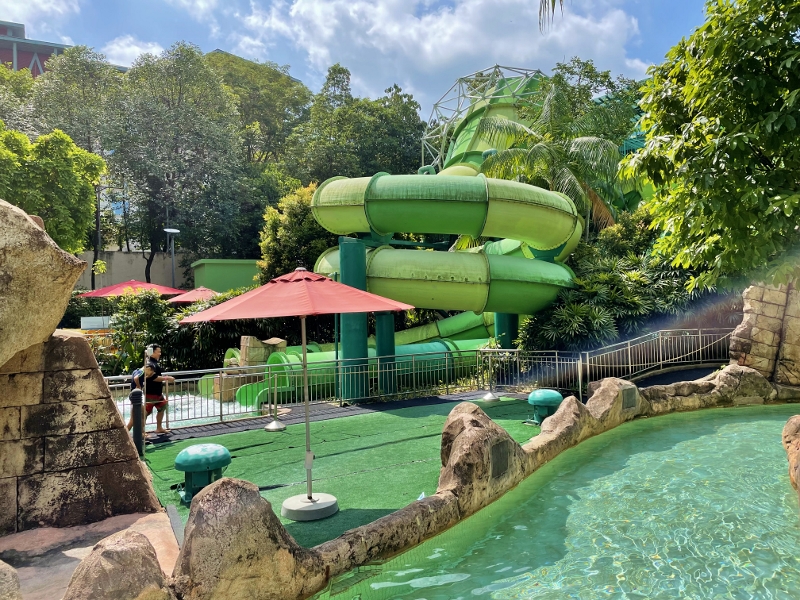 Spiral Washout water ride at Adventure Cove Waterpark theme park