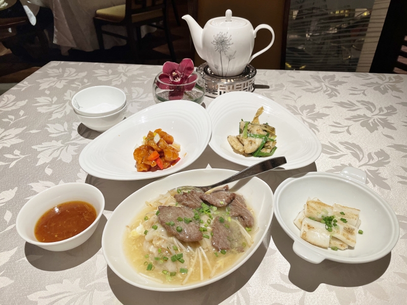 Dim sum lunch buffet dishes at Hai Tien Lo Cantonese restaurant at Pan Pacific Hotel