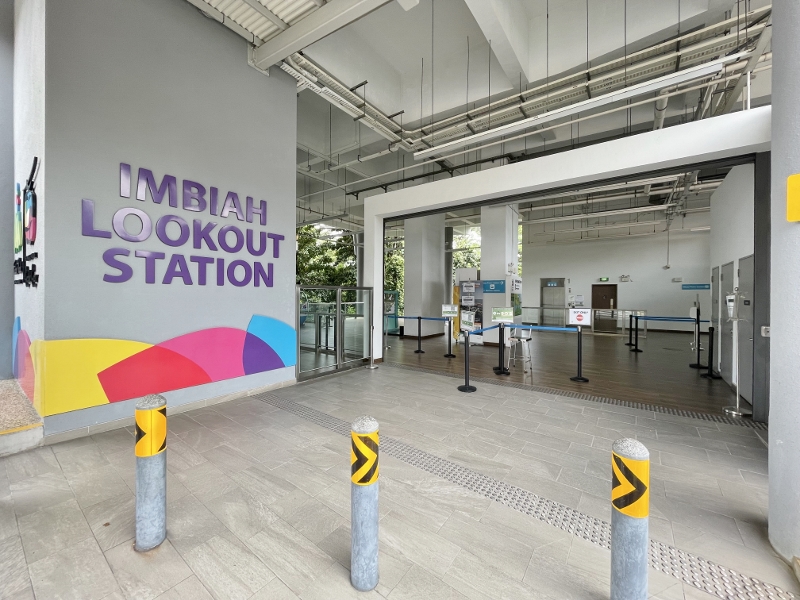 Entrance to the Imbiah Lookout cable car station
