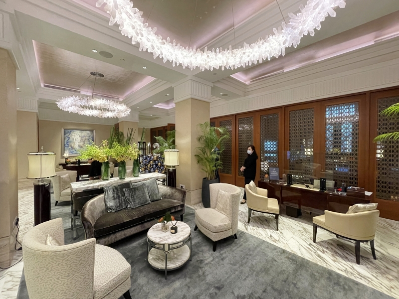 The Capitol Kempinski Hotel reception area