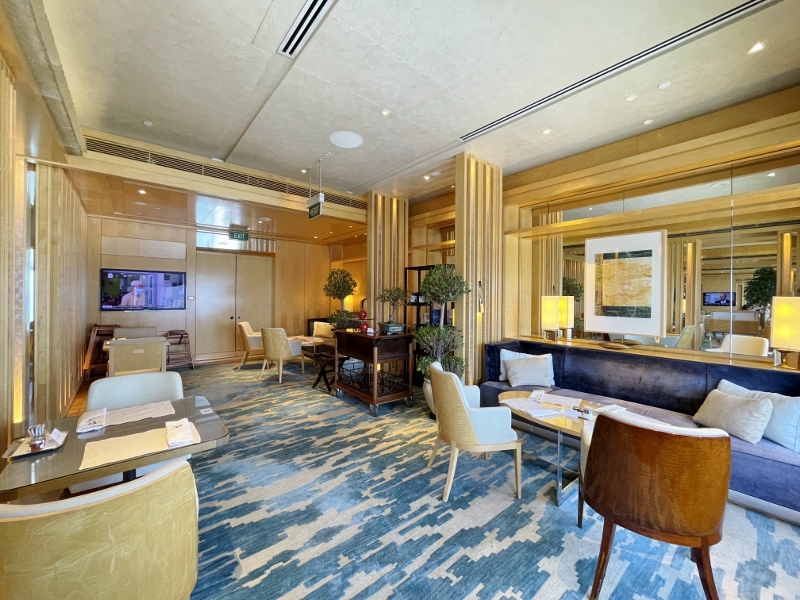 The Drawing Room at The Ritz-Carlton Millenia Hotel Club Lounge