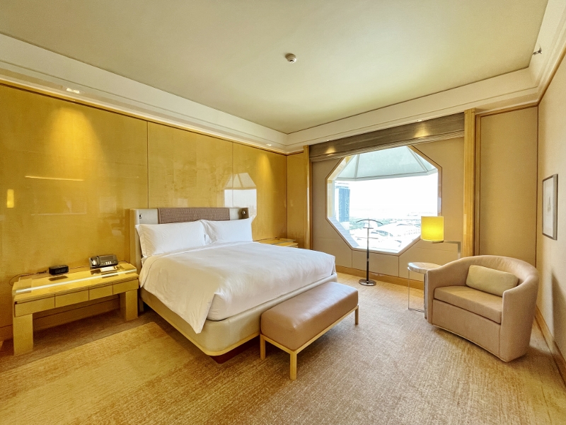 Club Premier Suite at The Ritz-Carlton Millenia Hotel