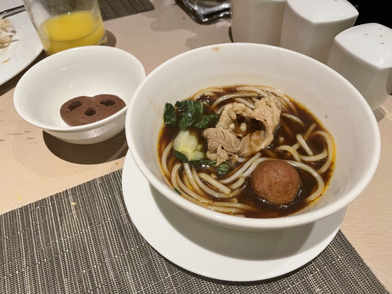 Dinner buffet dishes from Melt Cafe at Mandarin Oriental Hotel