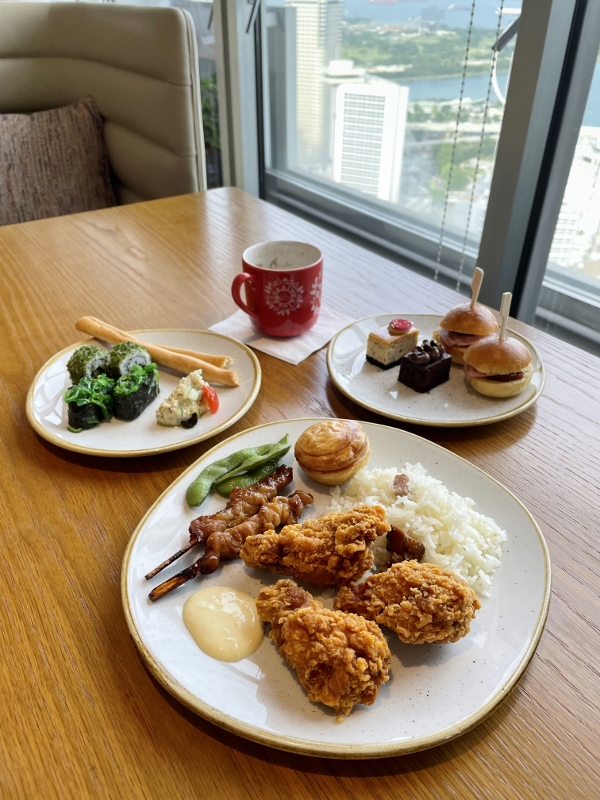 Happy hour food items at Level 65 Lounge at Swissotel The Stamford Hotel