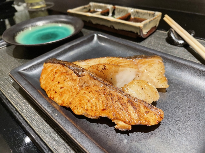 Salmon and cod seafood platter from Keyaki Japanese restaurant at Pan Pacific Hotel