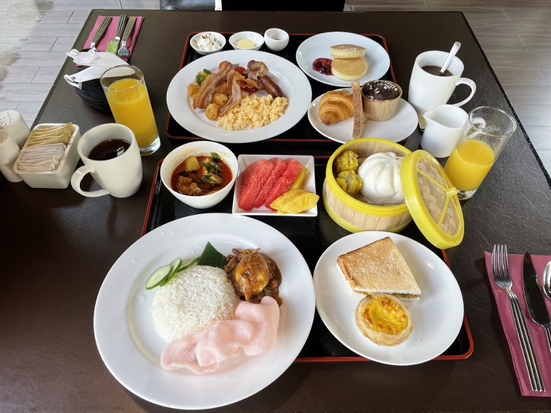 Set breakfast dishes from Tangerine Restaurant at Equarius Hotel