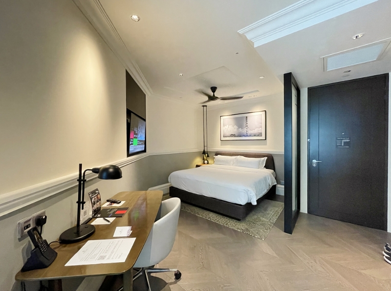 Junior Suite at Grand Park City Hall Hotel
