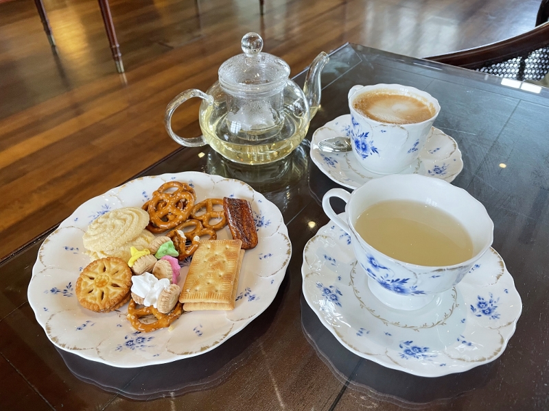 All-day light refreshments at The Living Room lounge at Capella Hotel