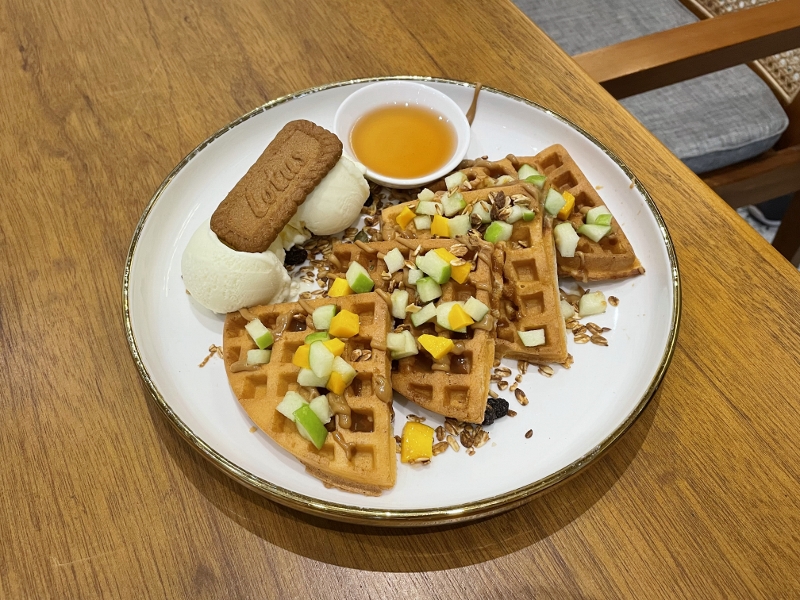 Waffles from Labers Coffee Pergudangan Cafe