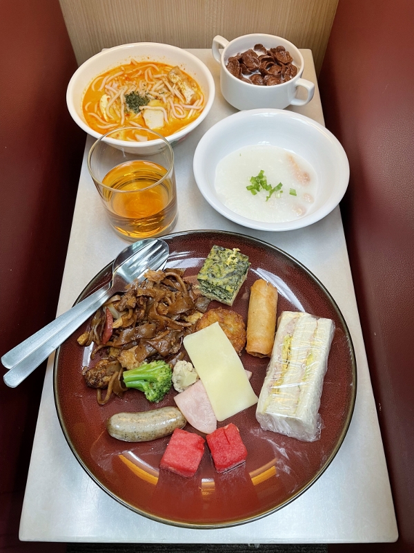 Food and drinks from SATS Premier Lounge at Changi Airport Terminal 3