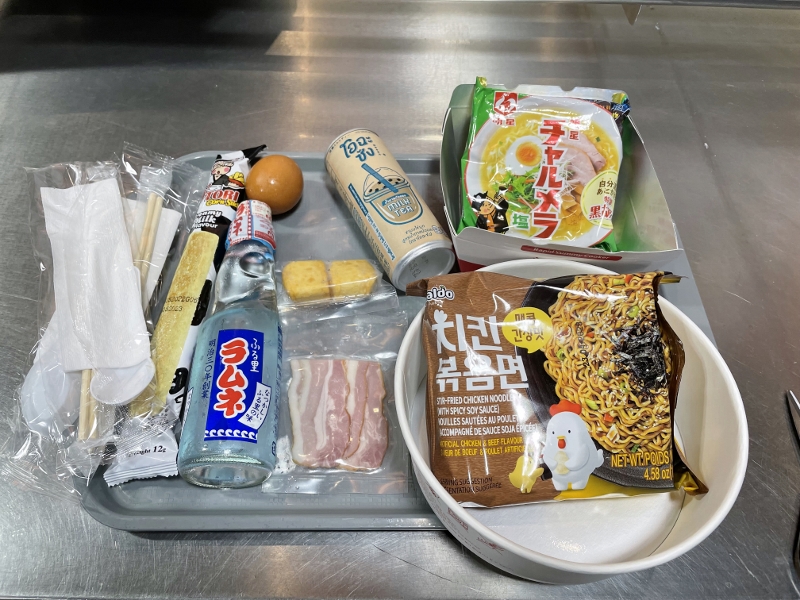 Our order from Good Noodle Shop at Union Mall