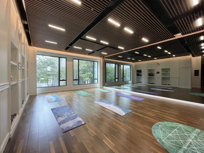 Pilates studio at Sindhorn Kempinski Hotel