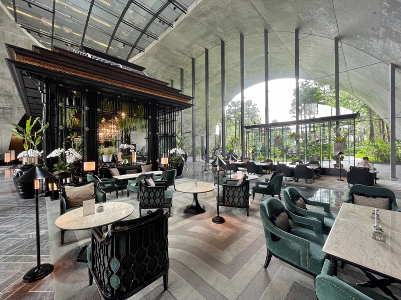Seating area at Lobby Lounge at Sindhorn Kempinski Hotel