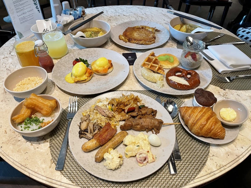 Buffet breakfast dishes from Flourish restaurant at Sindhorn Kempinski Hotel