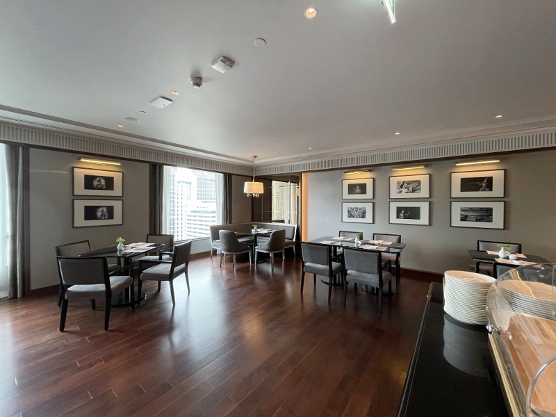 Seating area at Executive Lounge at Sindhorn Kempinski Hotel