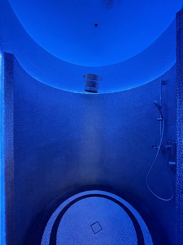 Ice bucket shower at Sindhorn Wellness by Resense spa at Sindhorn Kempinski Hotel