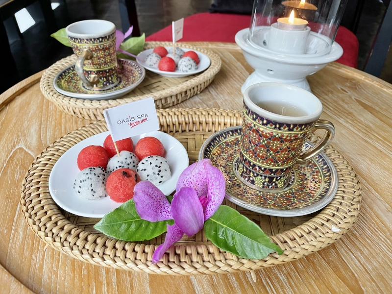 Fruits and tea from The Oasis Spa - Urban Oasis Spa