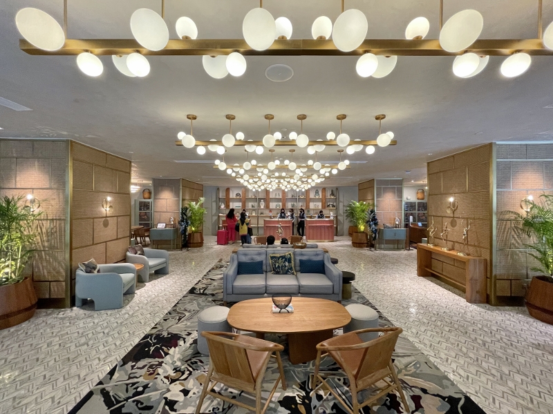 PARKROYAL On Beach Road Hotel reception area