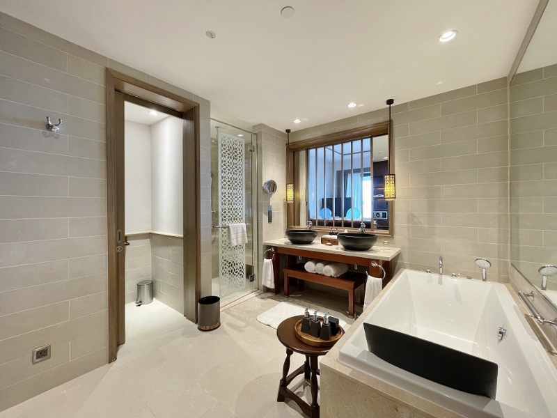 Bathroom in Deluxe Sea View Room at Anantara Desaru Coast Resort & Villas