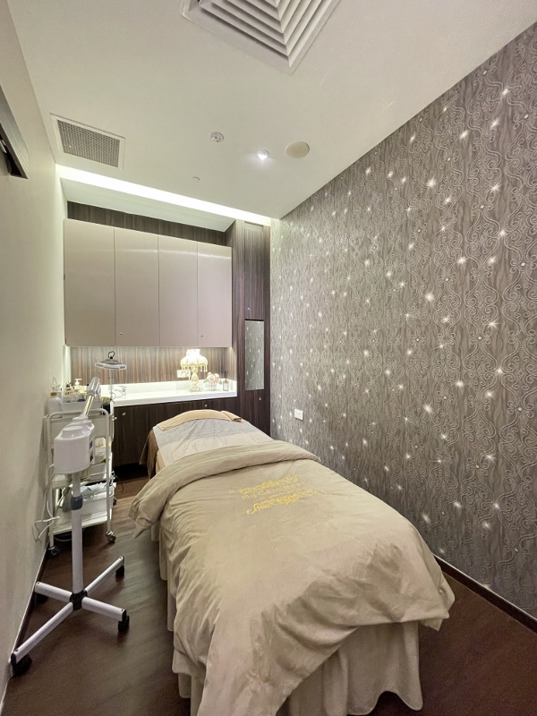 Treatment room at My Cozy Room Boutique Beauty Spa