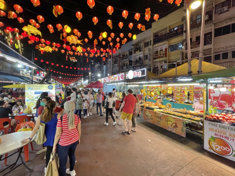 Food stalls at Jalan Alor Food Street & Night Market