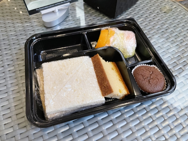 Takeaway breakfast set from Samann Host hotel