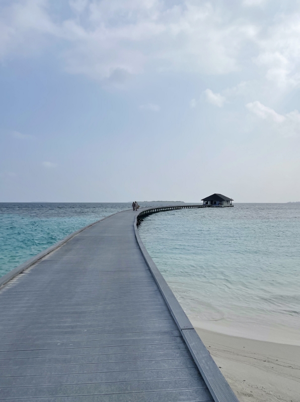 The connecting bridge to the Dive Centre at Mövenpick Resort Kuredhivaru
