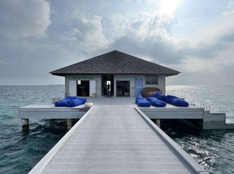 Dive Centre at Mövenpick Resort Kuredhivaru