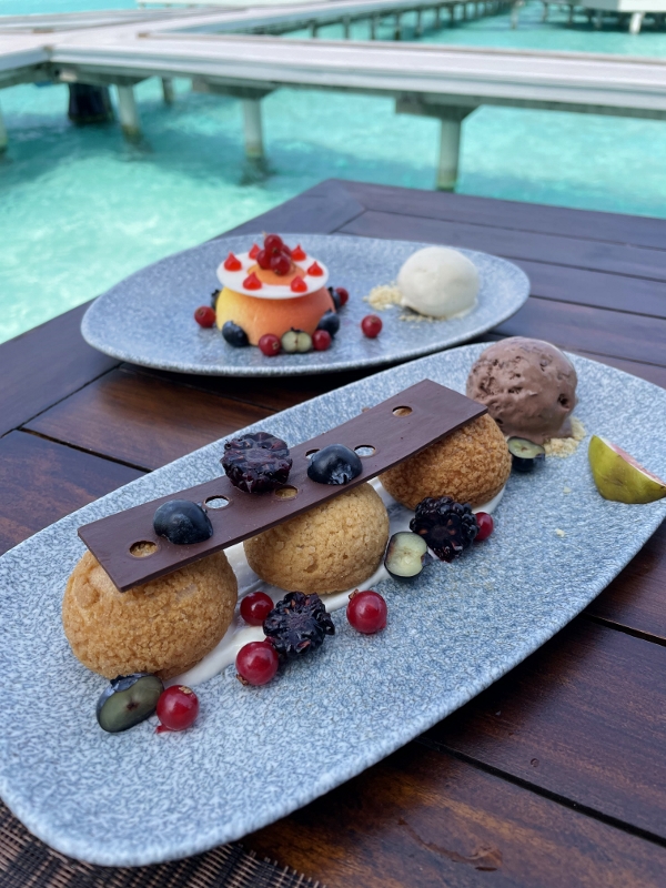 Chocolate cream puffs and yuzu orange parfait from Bodumas restaurant at Mövenpick Resort Kuredhivaru