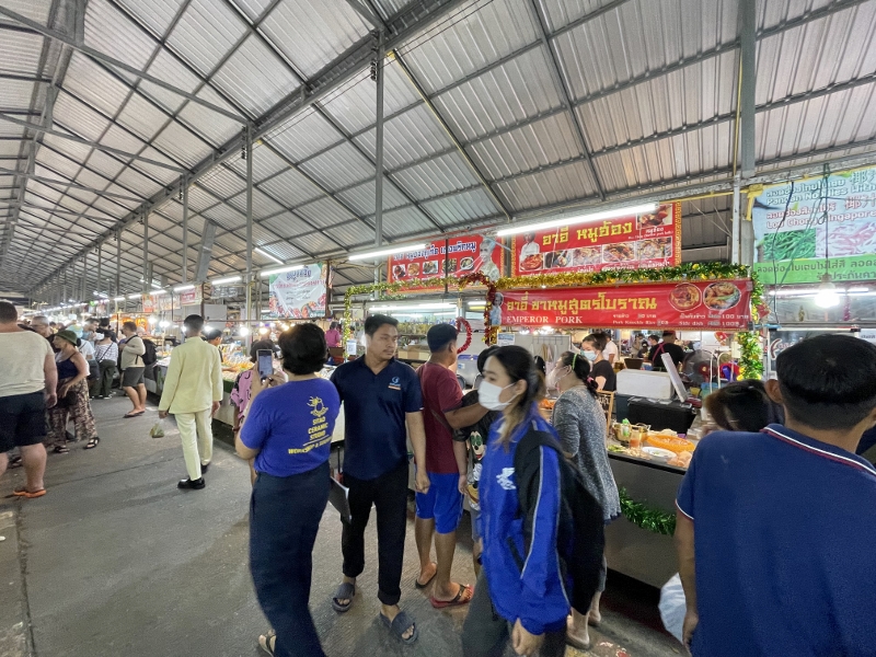 Food stalls at Naka Weekend Market