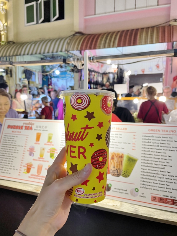 Taiwan milk tea at Lard Yai Sunday Walking Street Market