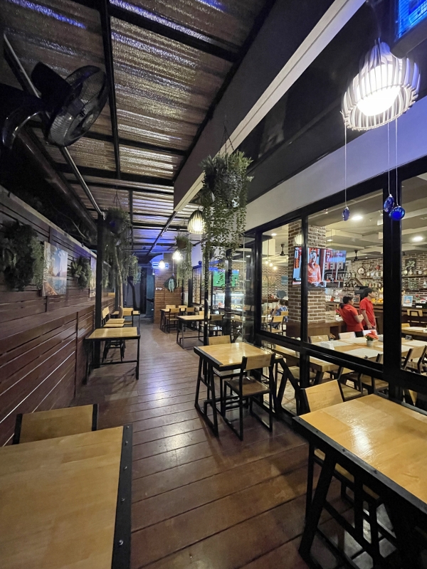 Outdoor seating area at Bosphorus Turkish Restaurant