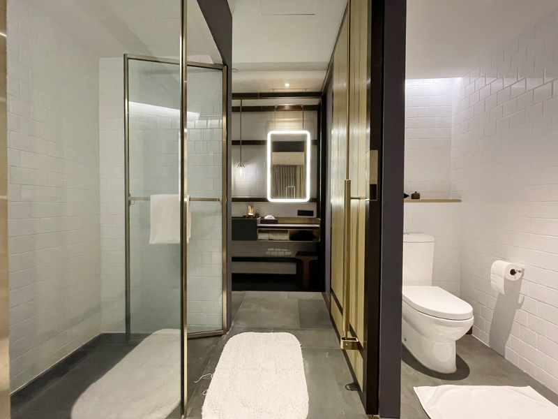 Bathroom in Junior Suite at Alila Bangsar Hotel Kuala Lumpur
