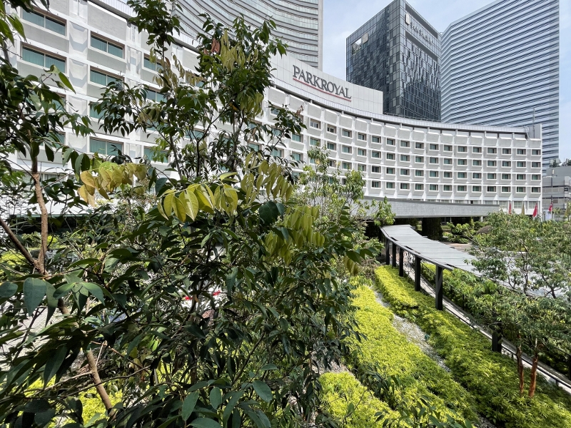 PARKROYAL On Beach Road Hotel building facade