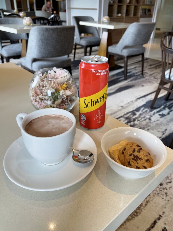 All-day refreshments from PARKROYAL Club Lounge at PARKROYAL On Beach Road Hotel