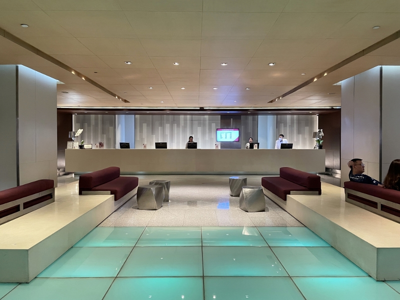Pathumwan Princess Hotel reception area