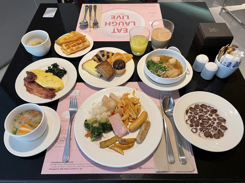 Breakfast buffet dishes at Citi Bistro at Pathumwan Princess Hotel