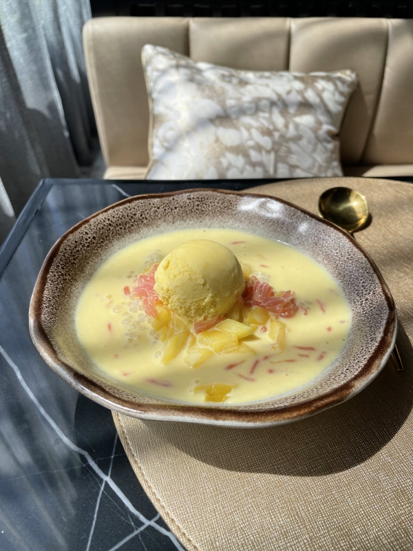 Creme mango and pomelo sago with mango ice cream from Yue Restaurant & Bar at Courtyard by Marriott Hotel Phuket Town